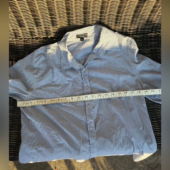 Jacob | women’s blue & white cotton pinstripe button down shirt - Picture 7 of 8